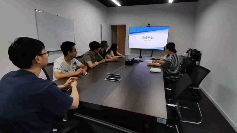 叉车证复审，换证还是续证？揭秘流程与注意事项
