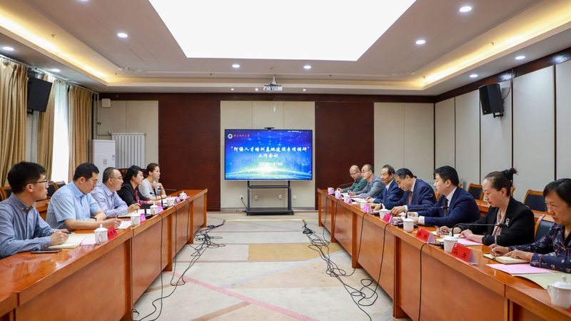 研究生数学小班辅导：揭秘其优势与潜在问题